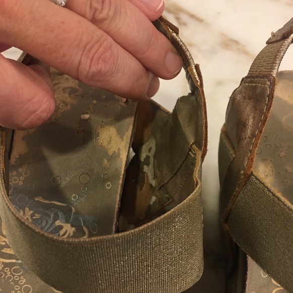 ๐ก OTBT Wedges - Picture 4 of 8